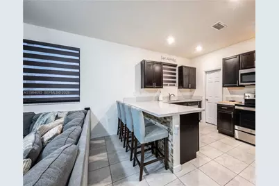 141 NE 24th Ave, Homestead, FL 33033 - Photo 9