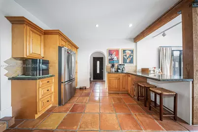 10141 Woodbury Ct, Pembroke Pines, FL 33026 - Photo 5