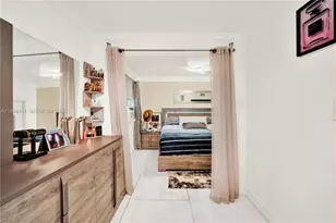 6400 SW 62nd Ct, South Miami, FL 33143 - Photo 15