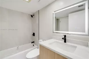 1 Grove Isle Dr, Miami, FL 33133 - Photo 31