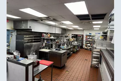 3887 W Hillsboro Blvd, Deerfield Beach, FL 33442 - Photo 21