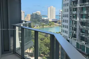 99 SE 5th St, Miami, FL 33131 - Photo 7