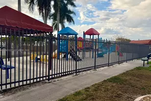 3858 SW 153rd Pl, Miami, FL 33185 - Photo 33