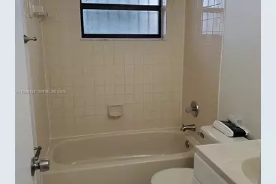 10885 NW 7th St #21-33, Miami, FL 33172 - Photo 15