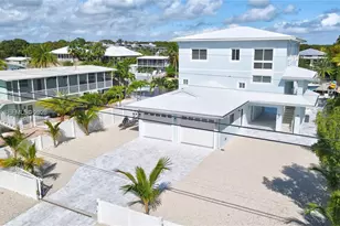 48 S Andros Rd, Key Largo, FL 33037 - Photo 3