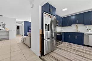 9756 SW 222nd St, Cutler Bay, FL 33190 - Photo 9