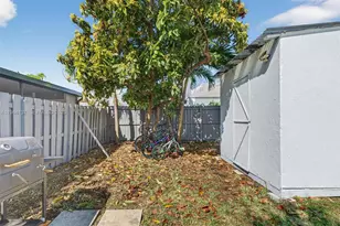 9756 SW 222nd St, Cutler Bay, FL 33190 - Photo 33