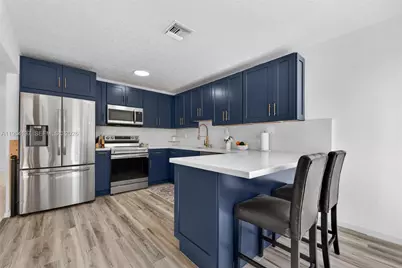 9756 SW 222nd St, Cutler Bay, FL 33190 - Photo 5