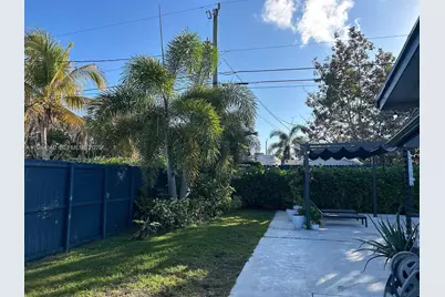 16231 SW 99th Ct, Miami, FL 33157 - Photo 13