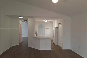 446 Lakeside Cir, Sunrise, FL 33326 - Photo 11