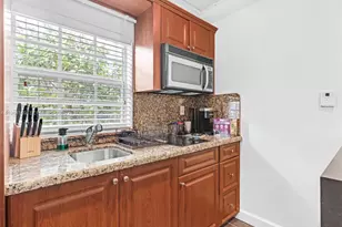 265-B Palm Ave, Miami Beach, FL 33139 - Photo 7