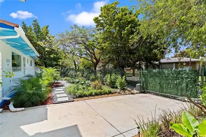 1345 SW 14th Ave, Miami, FL 33145 - Photo 49