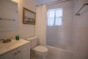 4844 Grapevine Wy, Davie, FL 33331 - Photo 17