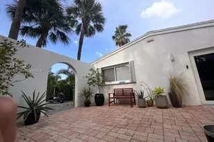 240 Greenwood Dr, Key Biscayne, FL 33149 - Photo 5
