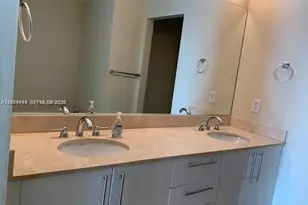 3330 NE 190th St, Aventura, FL 33180 - Photo 13