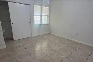 3330 NE 190th St, Aventura, FL 33180 - Photo 19