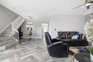 11201 Sunview Way, Cooper City, FL 33026 - Photo 7