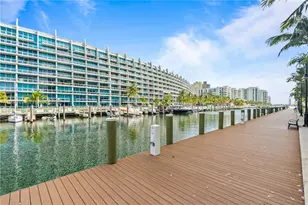 3001 NE 185th St, Aventura, FL 33180 - Photo 55