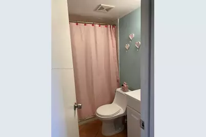 1801 S Treasure Dr #414, North Bay Village, FL 33141 - Photo 3