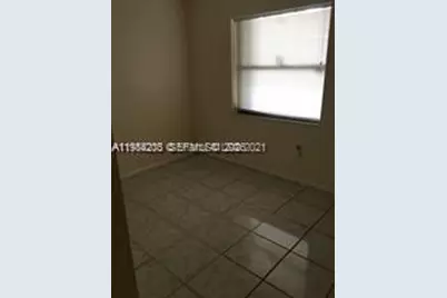 10060 NW 9th St Cir #4, Miami, FL 33172 - Photo 9