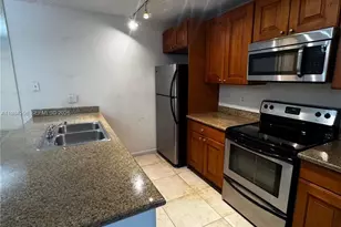 516 Green Springs Pl, West Palm Beach, FL 33409 - Photo 3