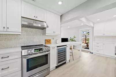 1431 NE 32nd Pl, Pompano Beach, FL 33064 - Photo 11