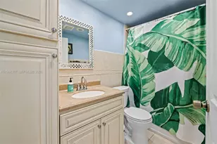 1431 NE 32nd Pl, Pompano Beach, FL 33064 - Photo 19