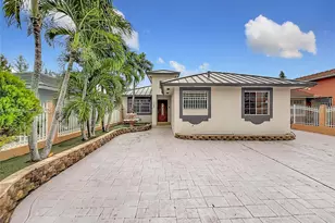 1163 NW 134th Pl, Miami, FL 33182 - Photo 1