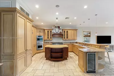 1701 SE 10th St, Fort Lauderdale, FL 33316 - Photo 17