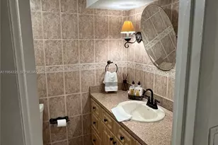 1900 W 68th St, Hialeah, FL 33014 - Photo 7