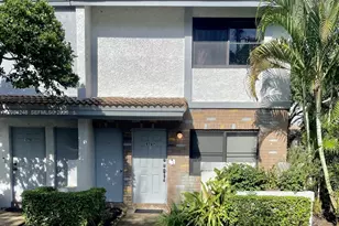 9787 Riverside Dr, Coral Springs, FL 33071 - Photo 1