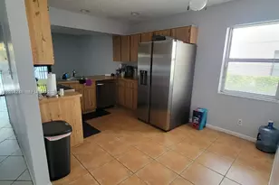 9787 Riverside Dr, Coral Springs, FL 33071 - Photo 9