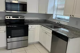 2832 SW 7th St, Fort Lauderdale, FL 33312 - Photo 7