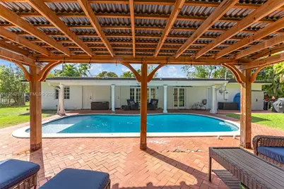 12945 SW 82nd Ave, Pinecrest, FL 33156 - Photo 23