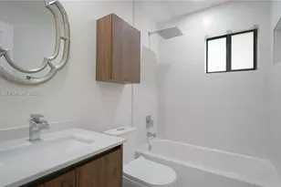 255 Grant Dr, Coral Gables, FL 33133 - Photo 27