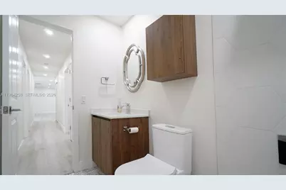 255 Grant Dr, Coral Gables, FL 33133 - Photo 25