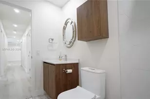 255 Grant Dr, Coral Gables, FL 33133 - Photo 25