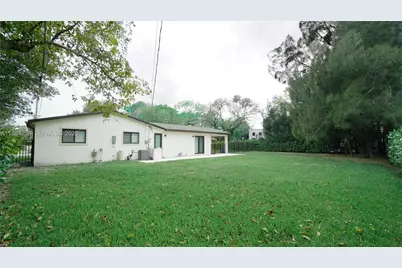 255 Grant Dr, Coral Gables, FL 33133 - Photo 39