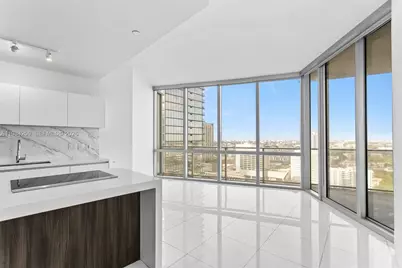 851 NE 1st Ave #3010, Miami, FL 33132 - Photo 1