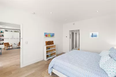 5555 Collins Ave #17J, Miami Beach, FL 33140 - Photo 17