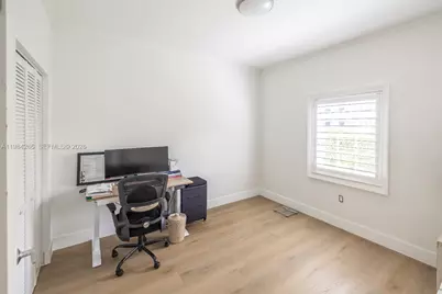 261 Navarre Ave #B-1, Coral Gables, FL 33134 - Photo 31