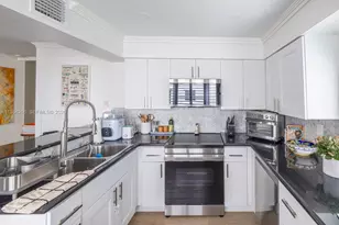 261 Navarre Ave, Coral Gables, FL 33134 - Photo 17