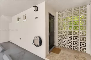 261 Navarre Ave, Coral Gables, FL 33134 - Photo 5