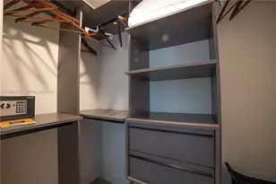 11 NE 6th, Miami, FL 33132 - Photo 13