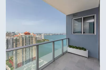 1300 Brickell Bay Dr #3804, Miami, FL 33131 - Photo 5