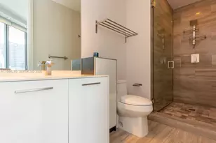 1300 Brickell Bay Dr, Miami, FL 33131 - Photo 27