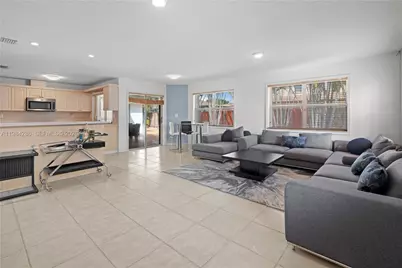 15425 SW 114th St, Miami, FL 33196 - Photo 9