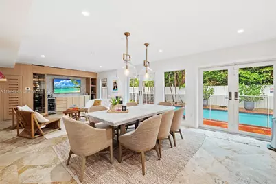 200 W Mashta Dr, Key Biscayne, FL 33149 - Photo 3