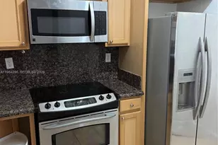 6001 SW 70th St, South Miami, FL 33143 - Photo 7