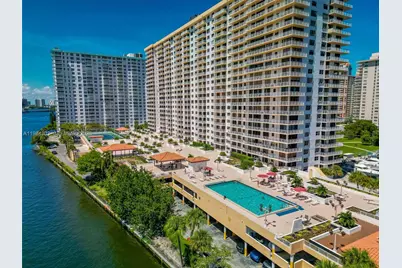 210 174th St #2319, Sunny Isles Beach, FL 33160 - Photo 27